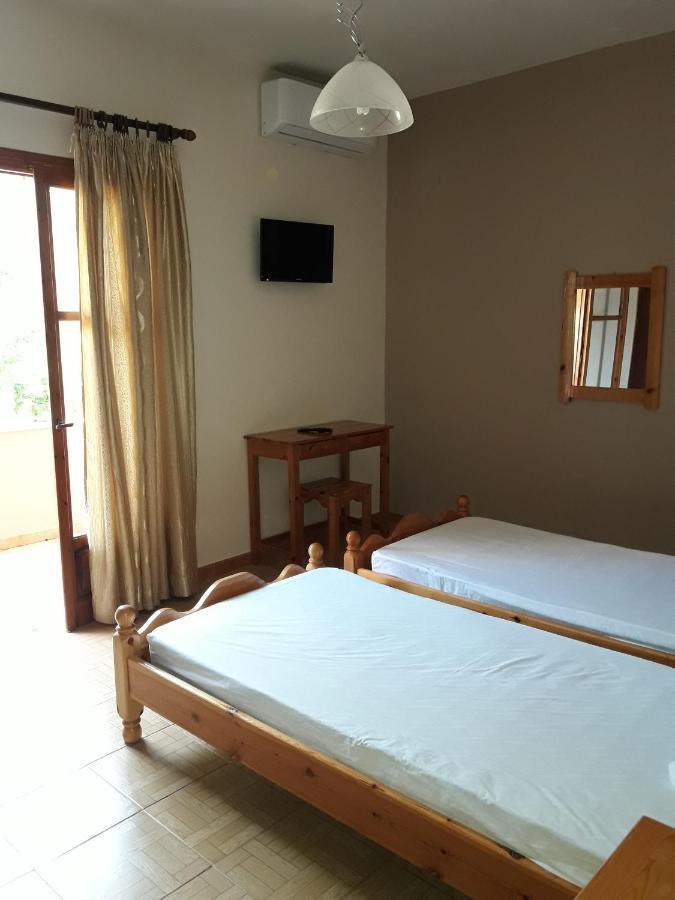 Chrysanthy Apartments Sidari  Bagian luar foto