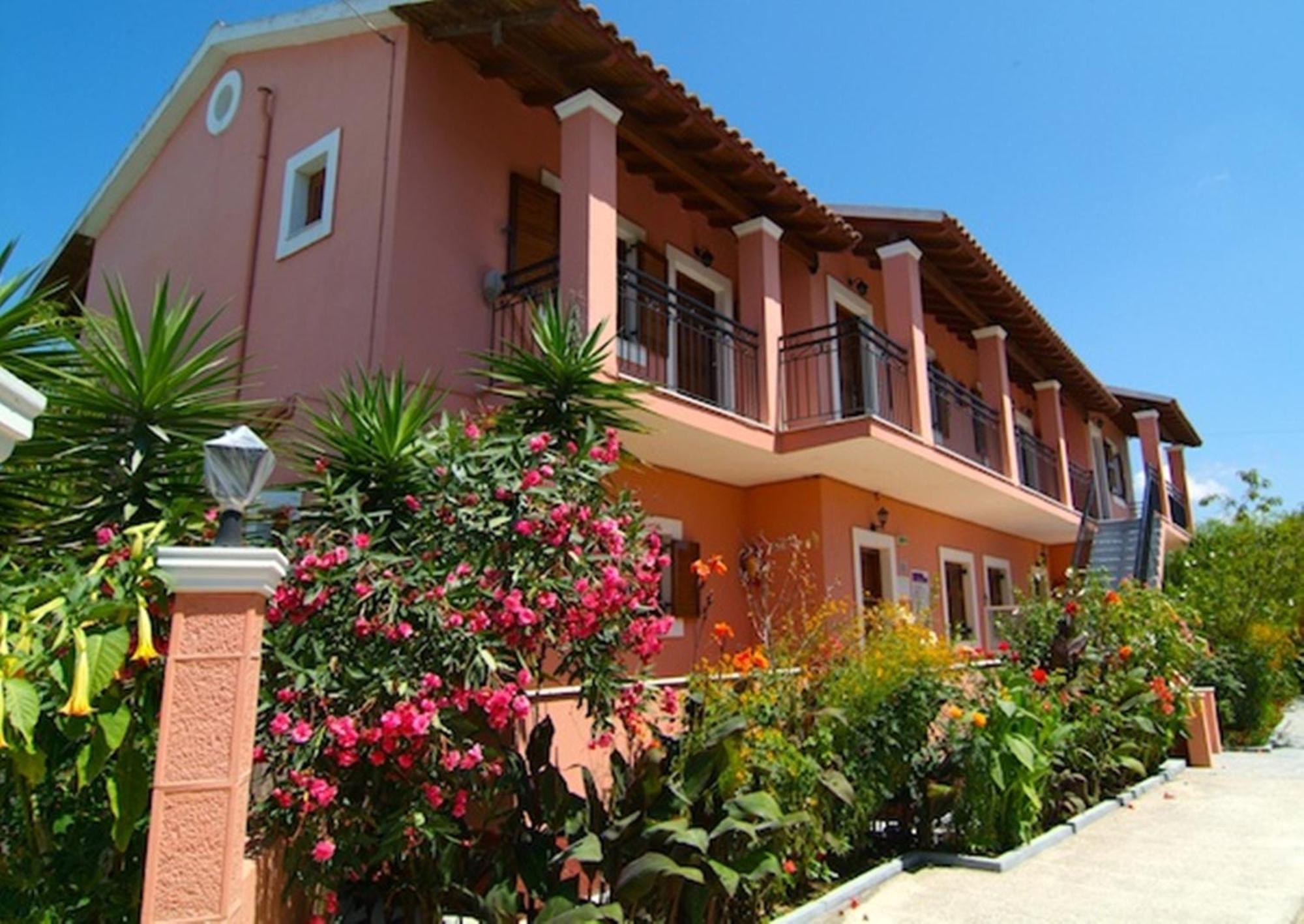 Chrysanthy Apartments Sidari  Bagian luar foto
