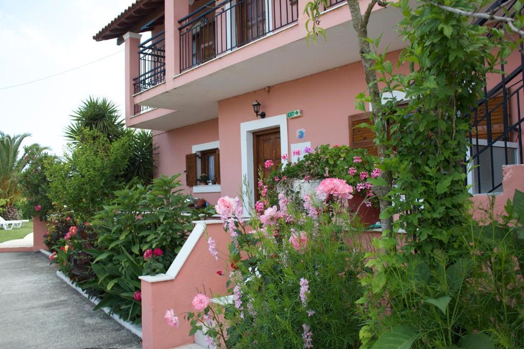 Chrysanthy Apartments Sidari  Bagian luar foto